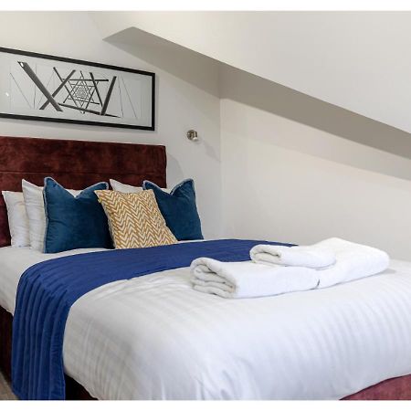 Cozy And Stylish 2 Bedroom Flat In Greater Londyn Zewnętrze zdjęcie